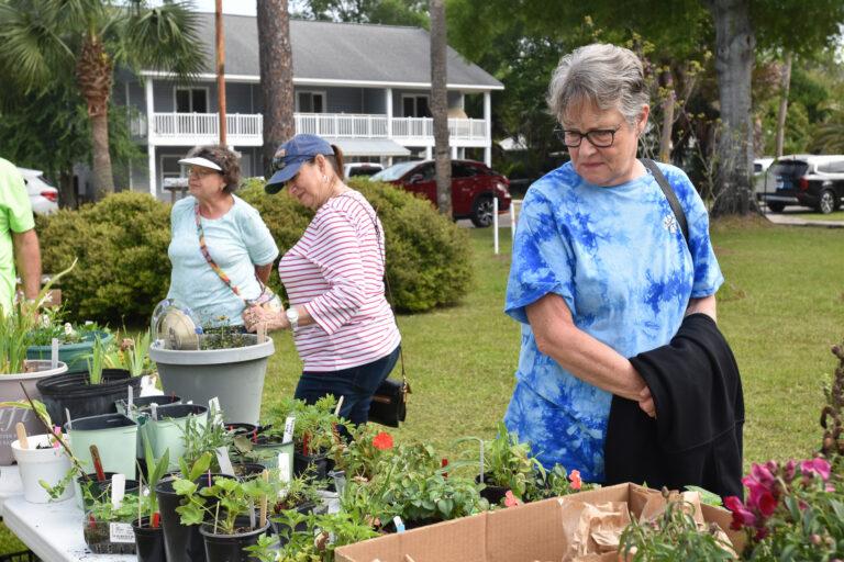 Garden Club ushers in Spring with largest plant sale to date