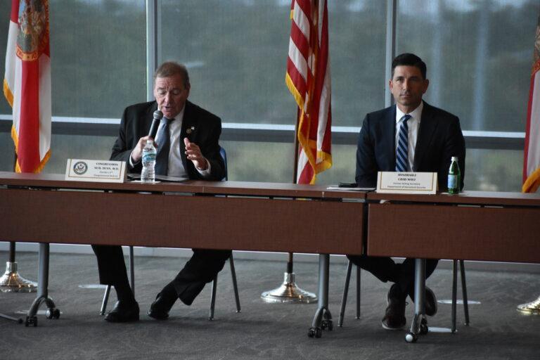 Dunn, former secretary of Homeland Security, talk fentanyl with local law enforcement