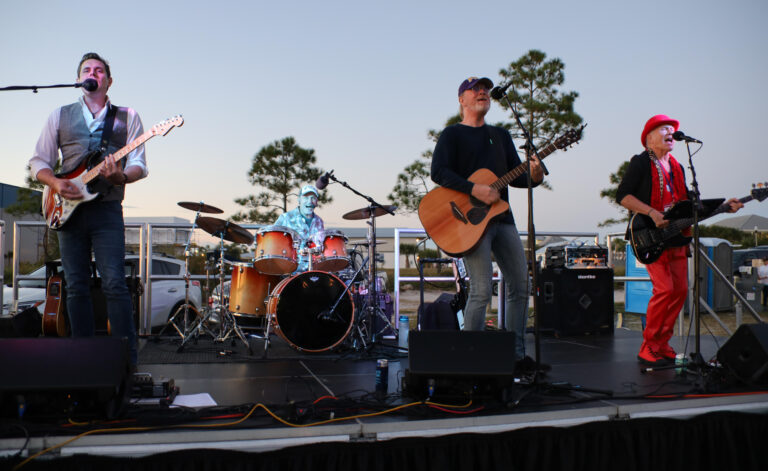 Songwriters strum a Blast on the Bay