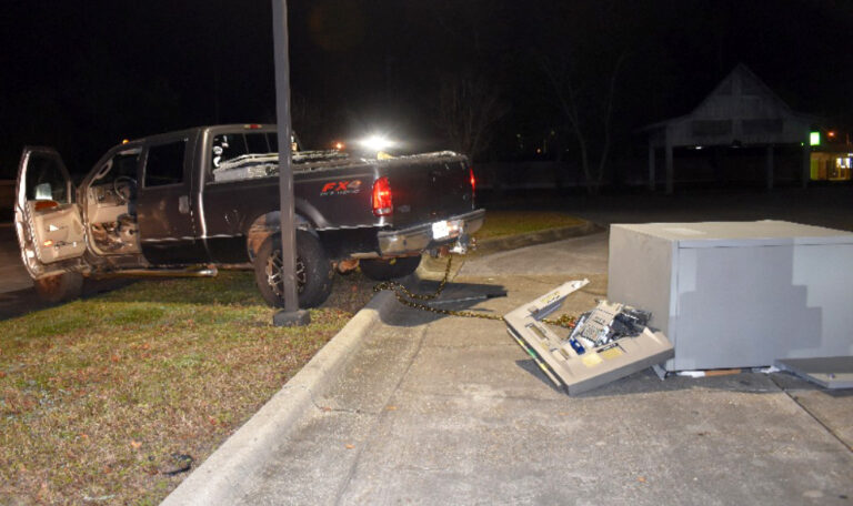 ATM theft suspects nabbed in Bay County