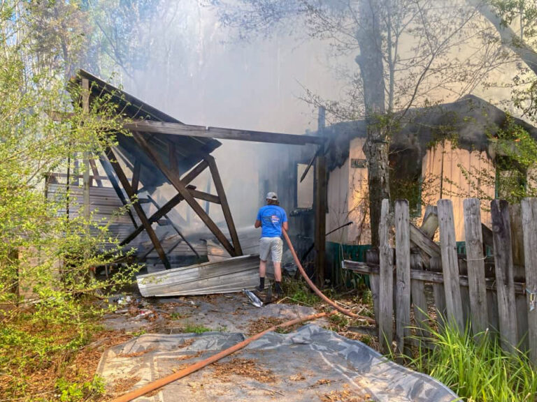 Structure fire extinguished in Wewa